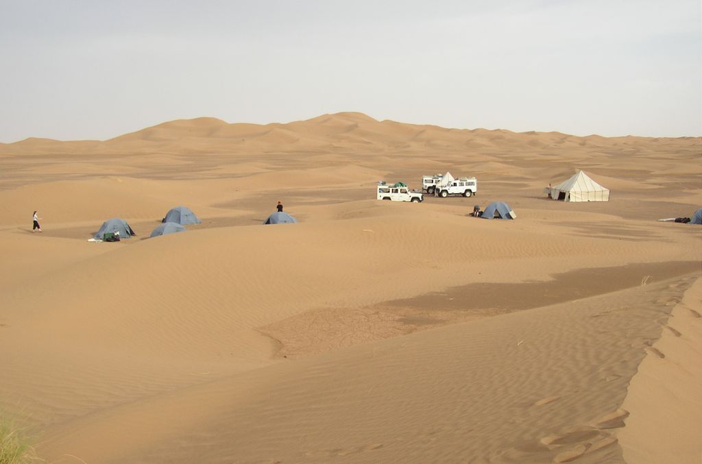 le camp dans les dunes